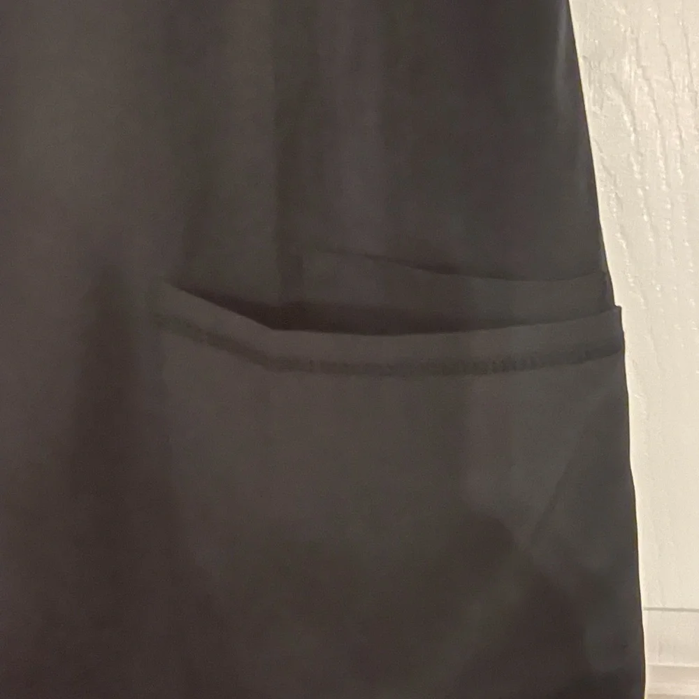 Performance Sport scrubs by HH360 XL top, L bottom - Picture 4 of 16